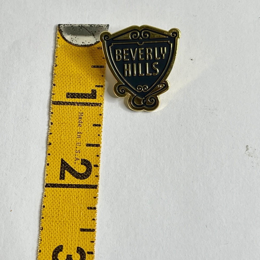 Beverly Hills Logo Gold and Black Enamel Pin - Picture 5 of 5